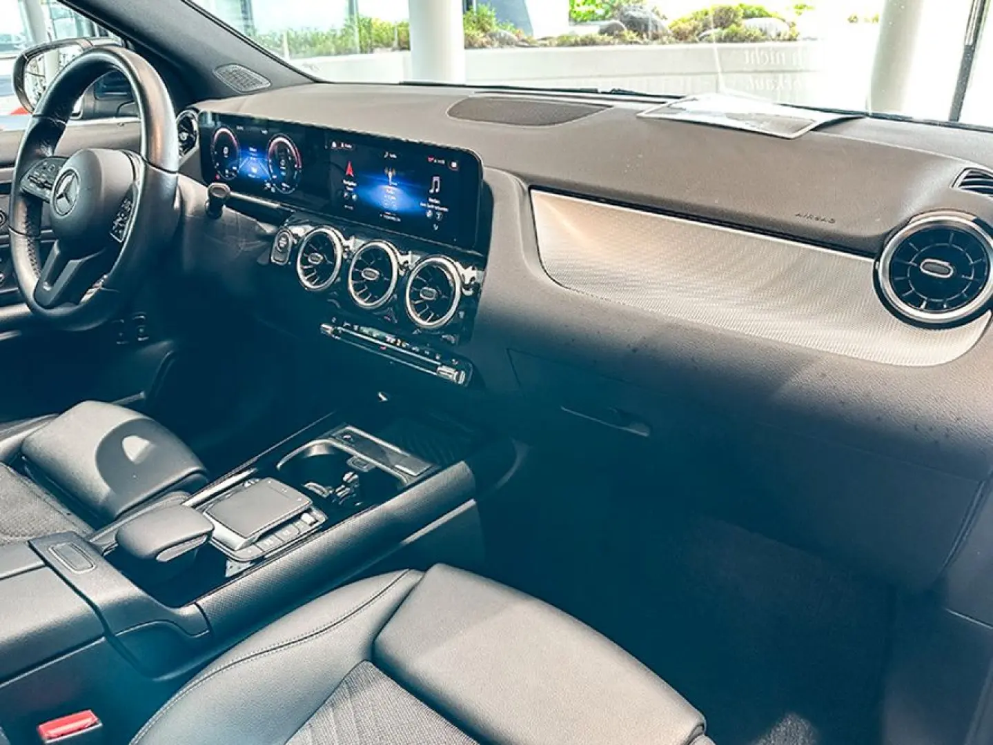 GLA 250 e STYLE MULTIB PANO AHK DISTRONIC KAMERA