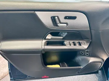 GLA 250 e STYLE MULTIB PANO AHK DISTRONIC KAMERA