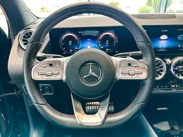 GLA 250 e AMG NIGHT LED AHK MBUX THERMOTRONIC