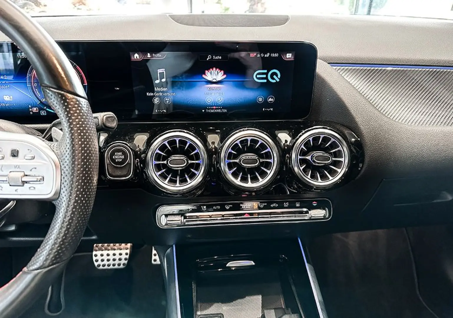 GLA 250 e AMG NIGHT LED AHK MBUX THERMOTRONIC