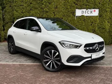 GLA 200 d 7G Night LED MBUX SHZ PANO 360  LEDER