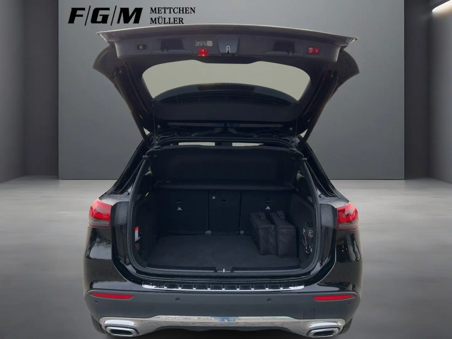 GLA 250 e Progressive Burm KeyGo MBeam TWA 360