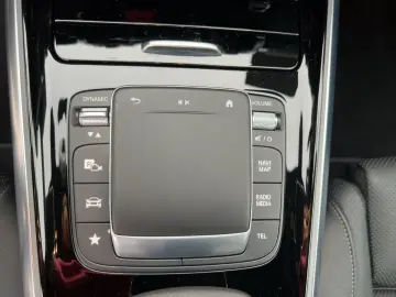 GLA 250 e Progressive Burm KeyGo MBeam TWA 360