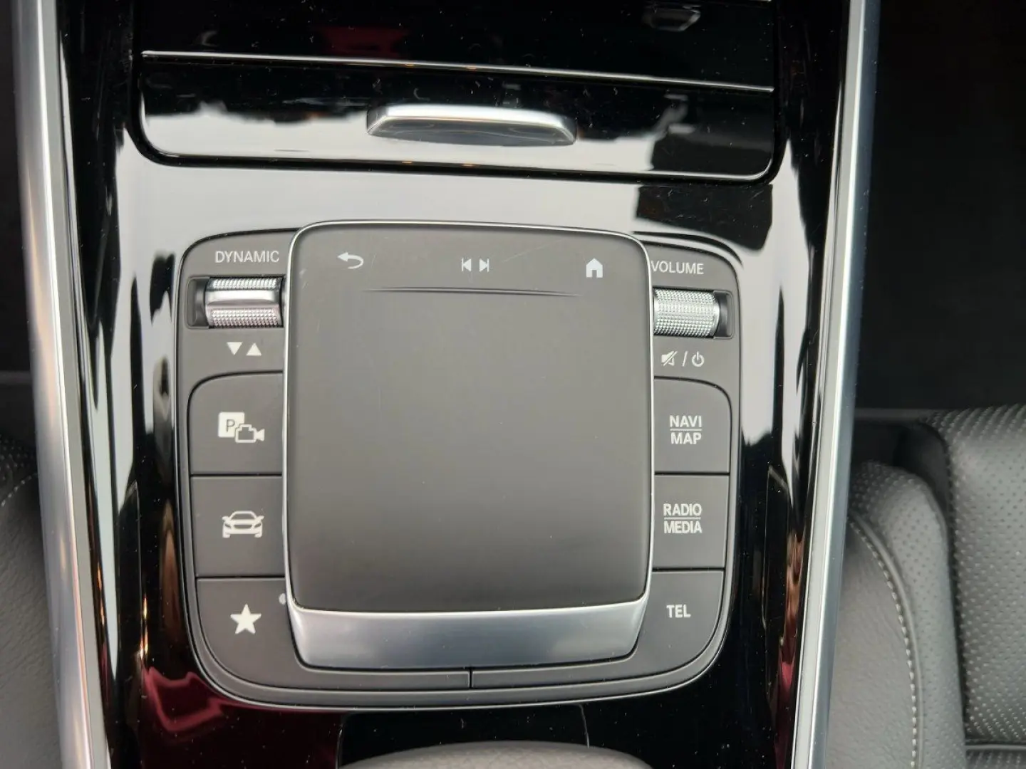 GLA 250 e Progressive Burm KeyGo MBeam TWA 360