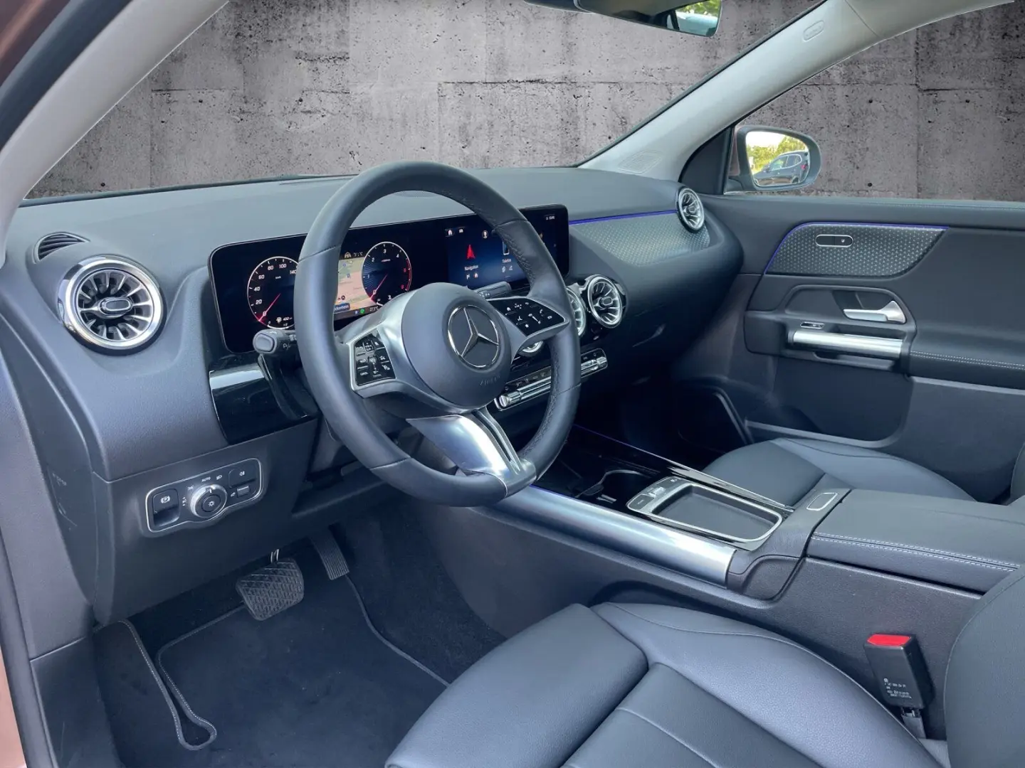 GLA 220 d 4M MOPF PROGRESSIVE 360 DISTR AHK MLED