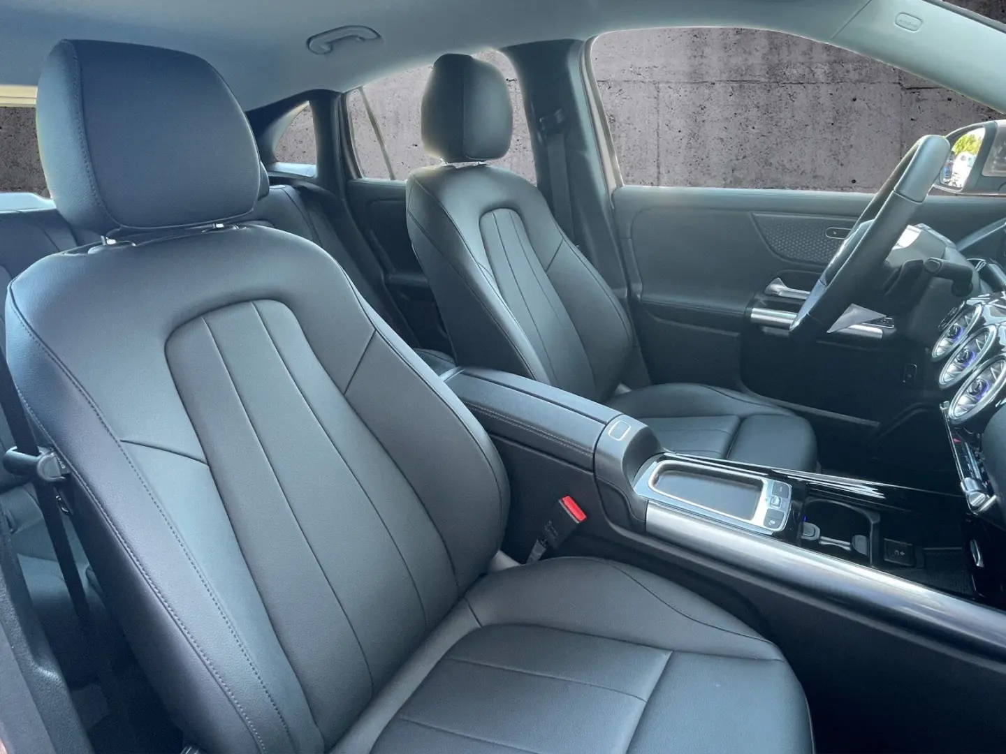 GLA 220 d 4M MOPF PROGRESSIVE 360 DISTR AHK MLED