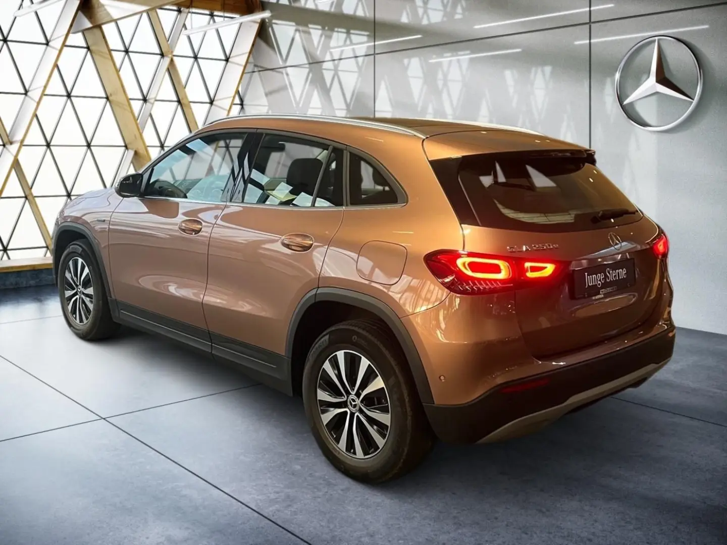 GLA 250 e Style Multibeam AHK 360 KAM Easy-Pack