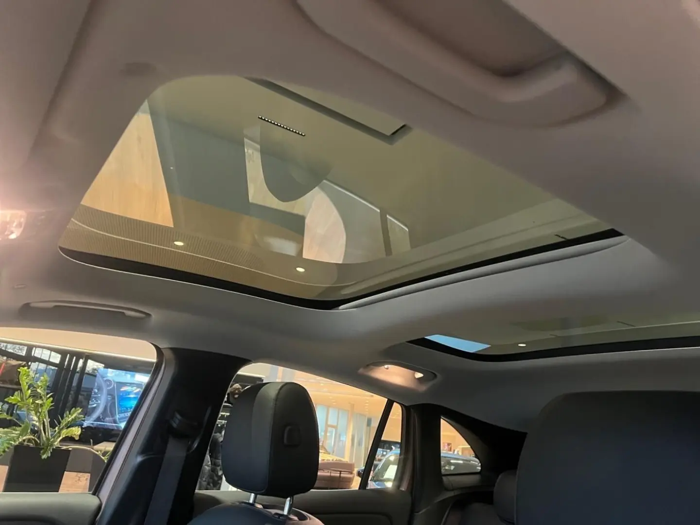 GLA 250 e Style Multibeam AHK 360 KAM Easy-Pack