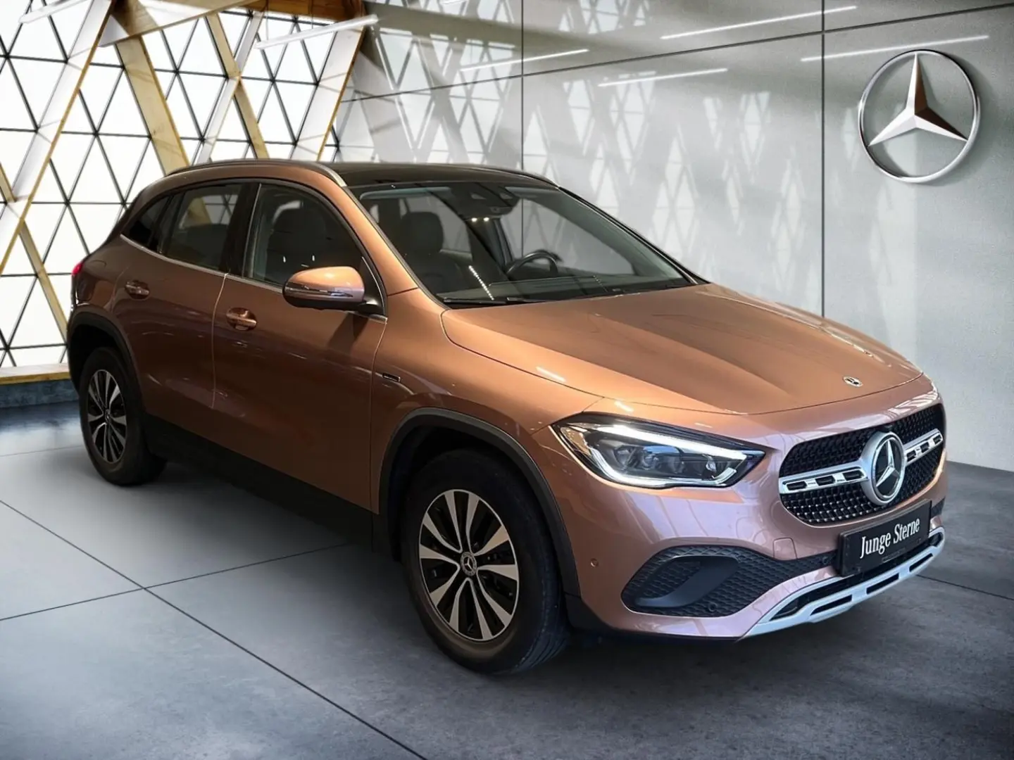 GLA 250 e Style Multibeam AHK 360 KAM Easy-Pack