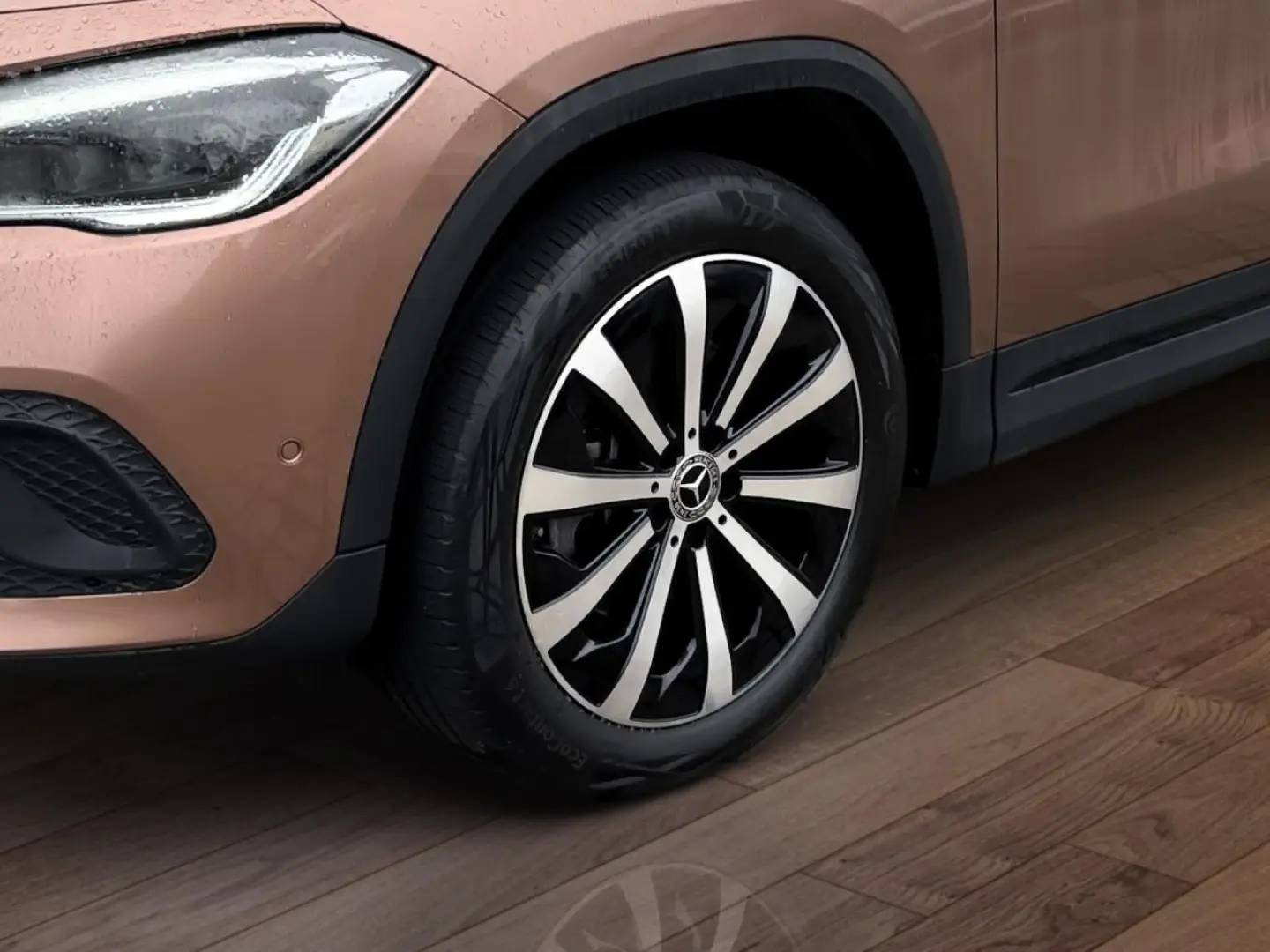 GLA 250 e NIGHT PANO HEADUP AMBIENTE KAMERA LED