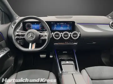 GLA 220 4Matic AMG Line AHK Pano Standhz Burmest