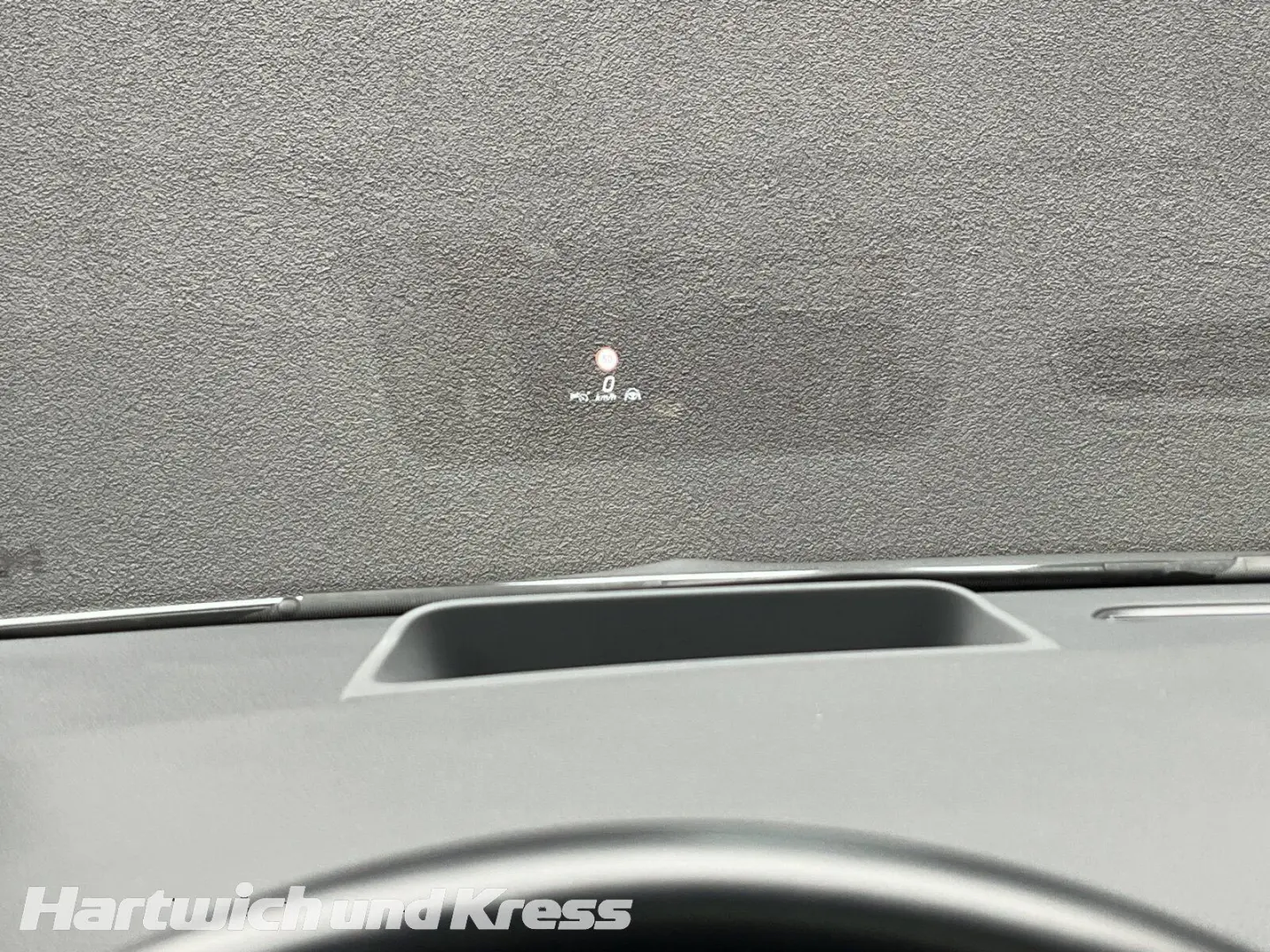 GLA 220 4Matic AMG Line AHK Pano Standhz Burmest