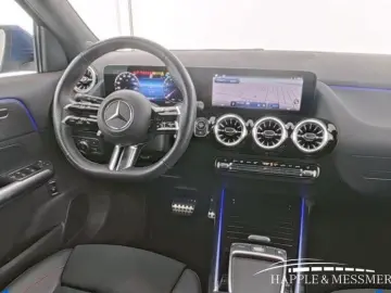 GLA 200 AMG Line (EURO 6e) AMG Prem. Pano.-Dach