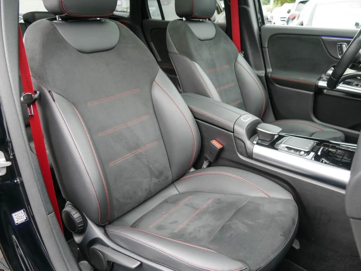 GLA 35 AMG 4M AMG MBEAM LED NIGHT AMBIENTE MBUX