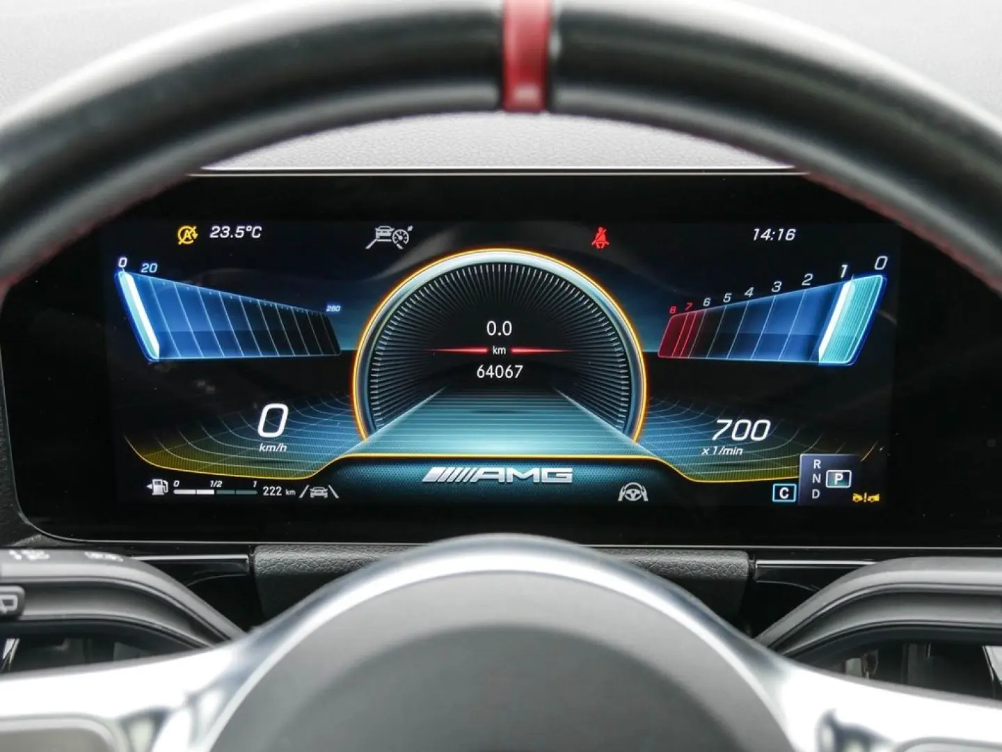 GLA 35 AMG 4M AMG MBEAM LED NIGHT AMBIENTE MBUX