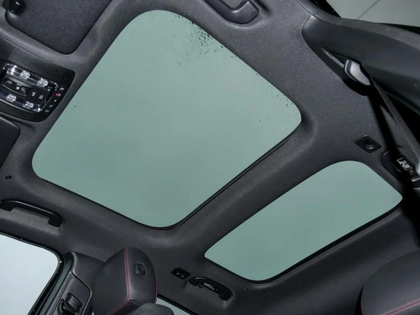 GLA 180 AMG-Sport Pano Night 360 MBeam Totw