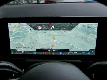 GLA 180 AMG-Sport Pano Night 360 MBeam Totw