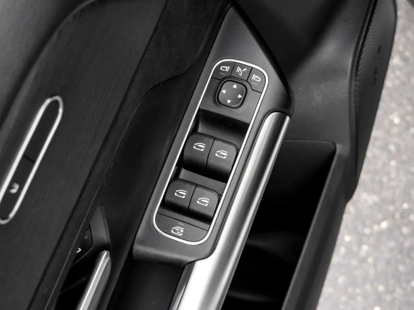 GLA 180 AMG-Sport Pano Night 360 MBeam Totw