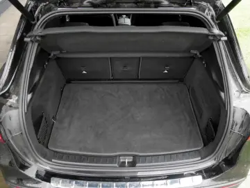 GLA 180 AMG-Sport Pano Night 360 MBeam Totw