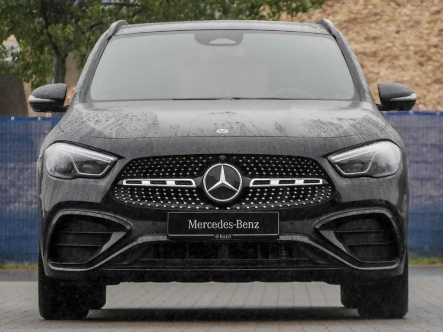 GLA 180 AMG-Sport Pano Night 360 MBeam Totw