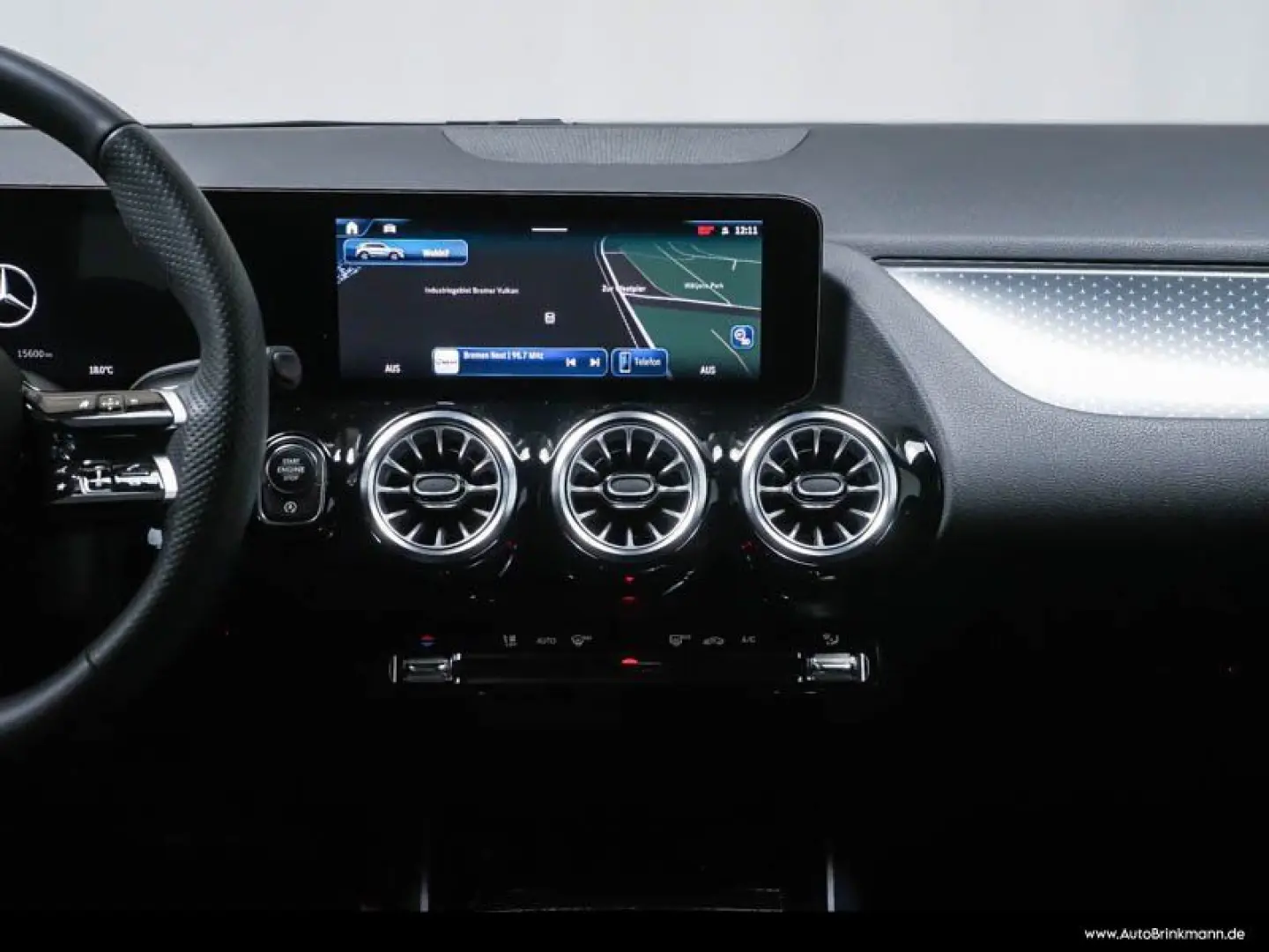 GLA 200 d AMG-LINE PANO NIGHT LED KAMERA WINTER