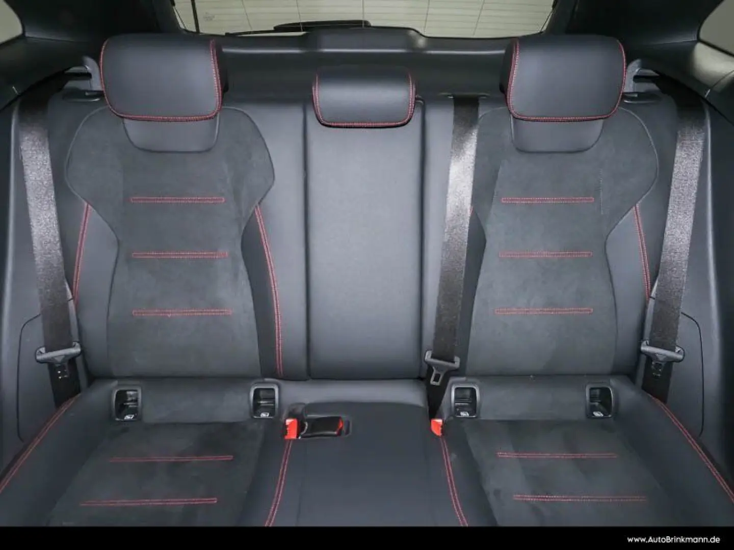 GLA 200 d AMG-LINE PANO NIGHT LED KAMERA WINTER