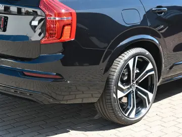 XC90 T8 Recharge AWD Ultra Dark LUFT B&W Massage