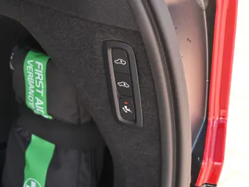 XC90 T8 Recharge AWD Ultra Dark LUFT B&W Massage