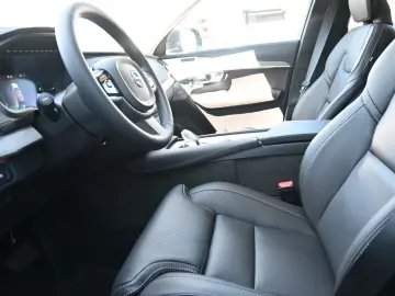 XC90 T8 Recharge AWD Ultra Dark LUFT B&W Massage