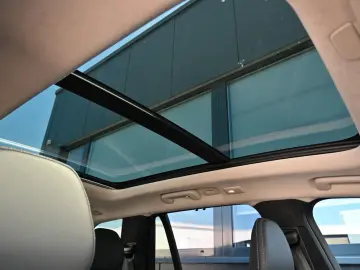 XC90 T8 Recharge AWD Ultra Dark LUFT B&W Massage