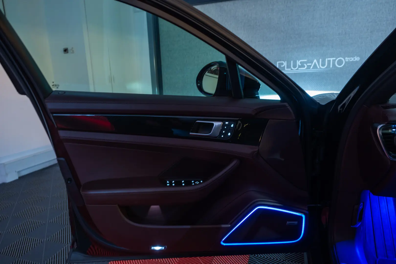 2022 Porsche Panamera 4S E-Hybrid Stage 2