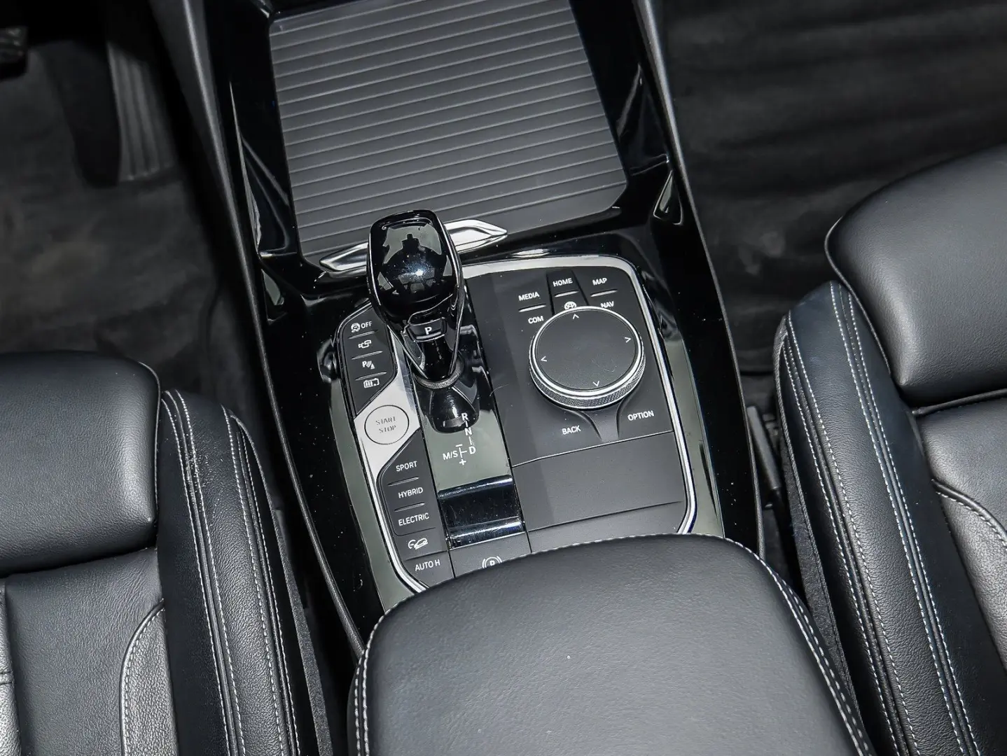 X3 xDrive30e Head-Up HiFi DAB LED WLAN Shz PDC