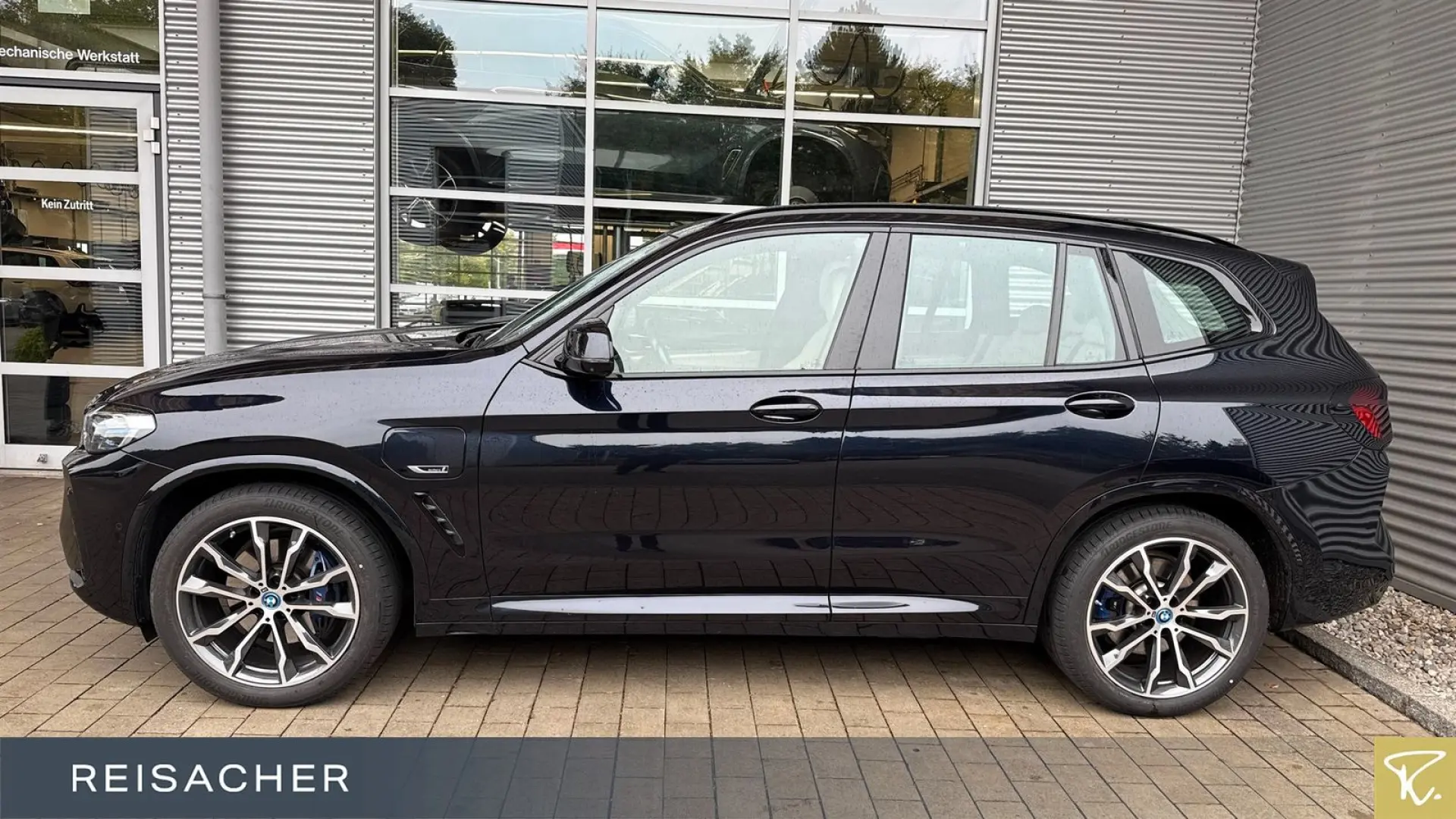 X3 xDrive 30e M-Sport Navi HUD Laser AHK 360
