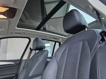 X3 xDrive30e TOP Zustand 1Hand