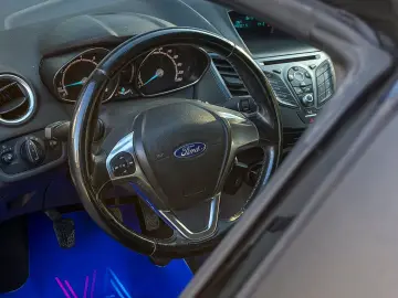Ford Fiesta 2017 1 25 Ambiente