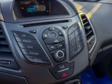 Ford Fiesta 2017 1 25 Ambiente