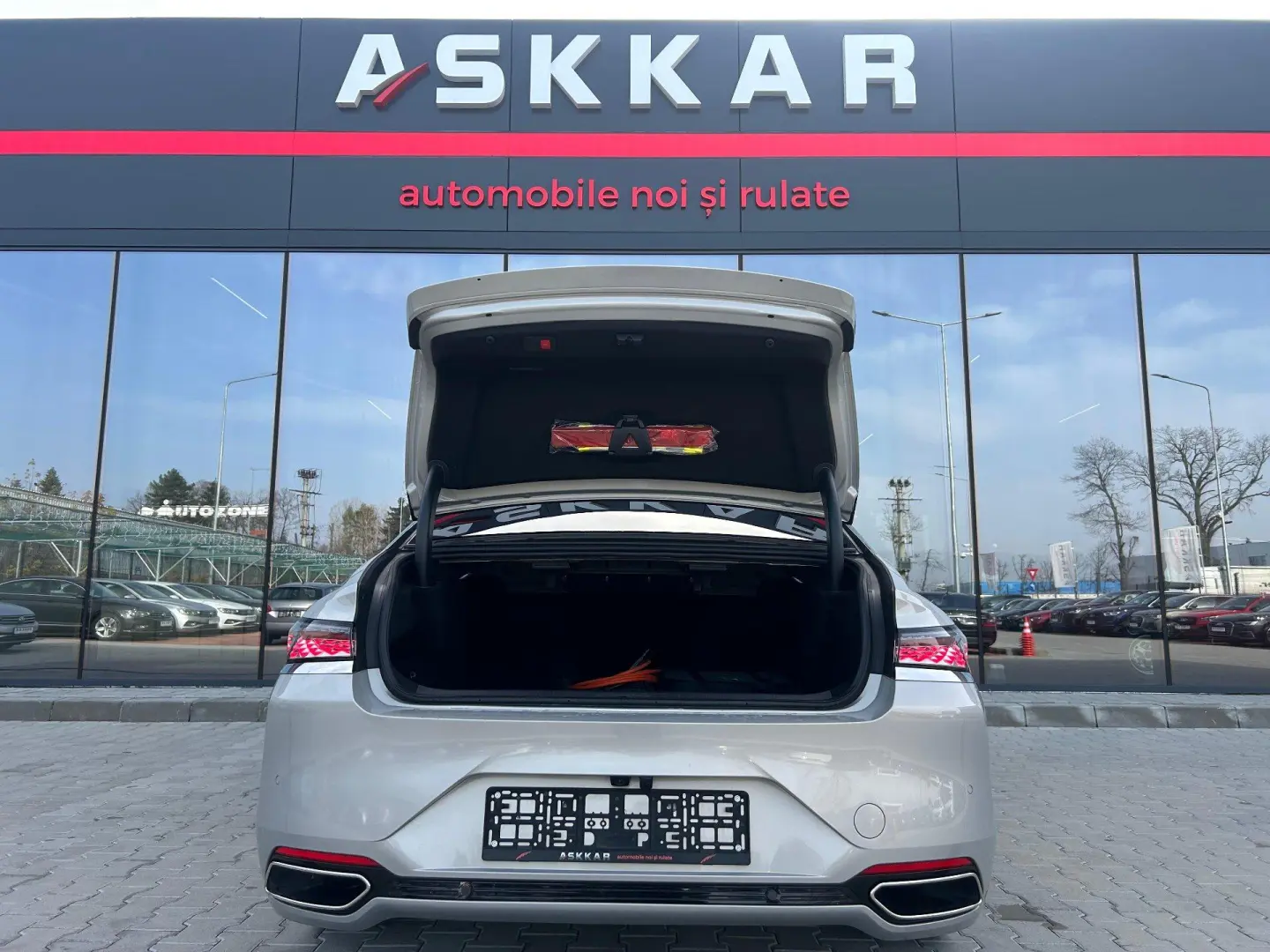 DS9 1.6 PHeV EAT8 PERFORMANCE Line   2021