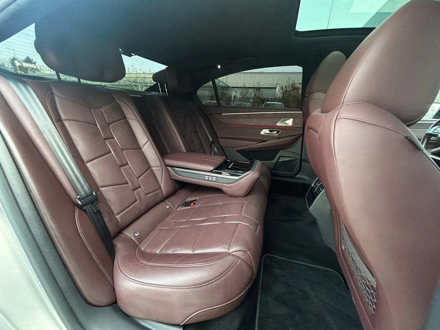 DS9 1.6 PHeV EAT8 PERFORMANCE Line   2021