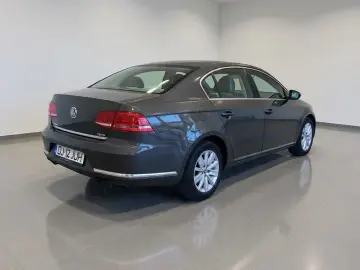 VW PASSAT 2.0 TDI DSG 140 CP