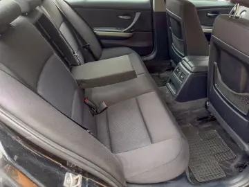 BMW Seria-3 2011 320d