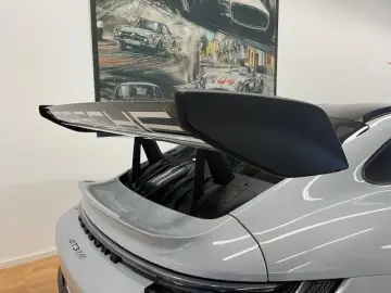 992 GT3 RS Weissach Paket Clubsportpaket