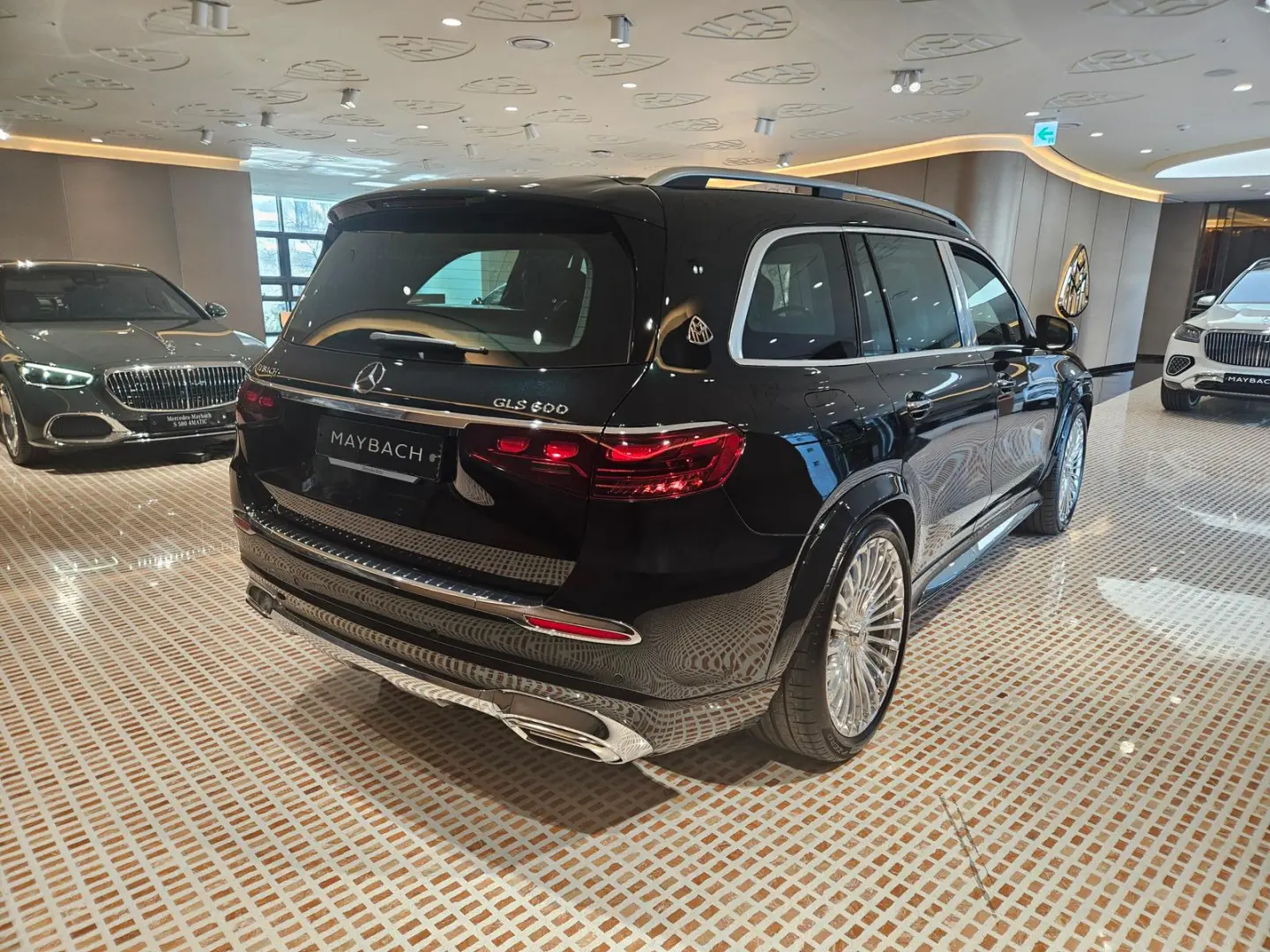 Mercedes-Benz GLS 600 MAYBACH