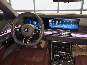 BMW 740 d xDrive M Sport