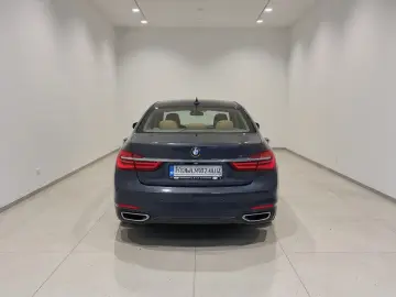 BMW 740LD XDRIVE