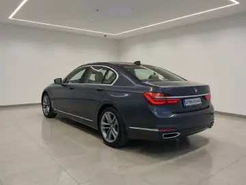 BMW 740LD XDRIVE