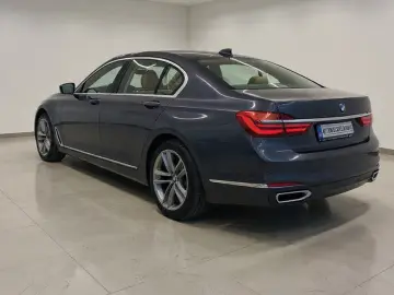 BMW 740LD XDRIVE