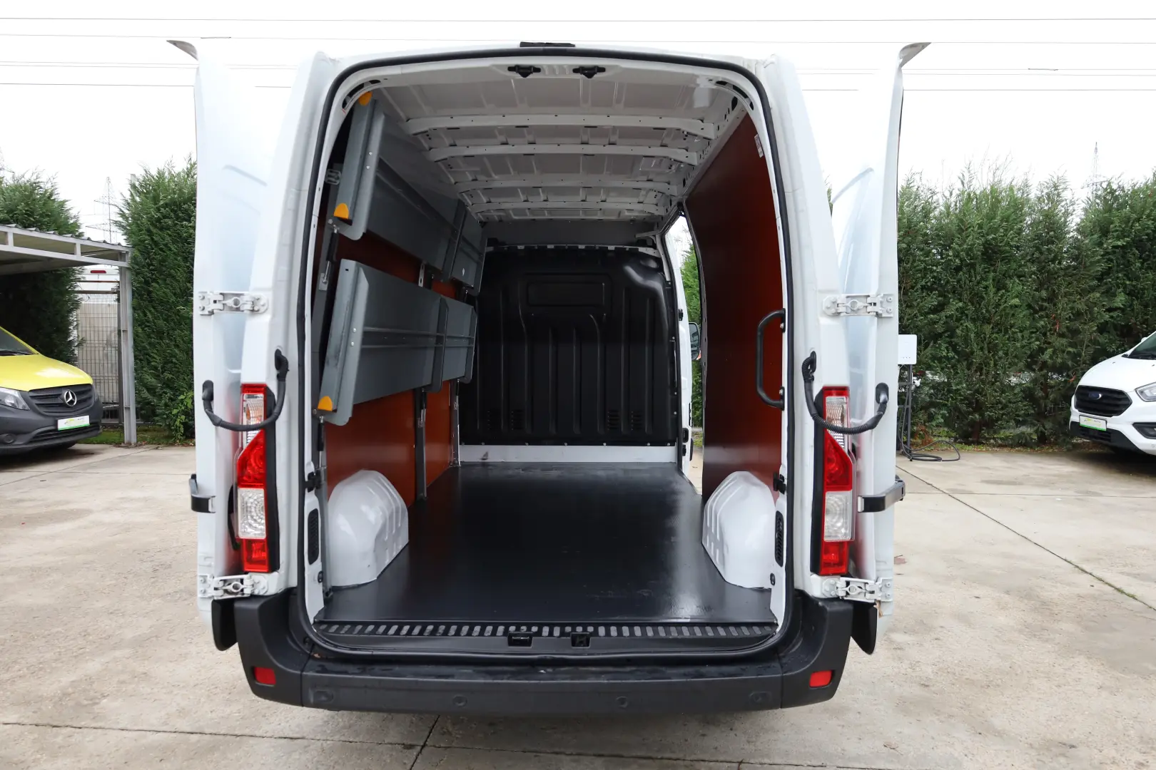 Opel Movano L3H2 2.3D 135CP