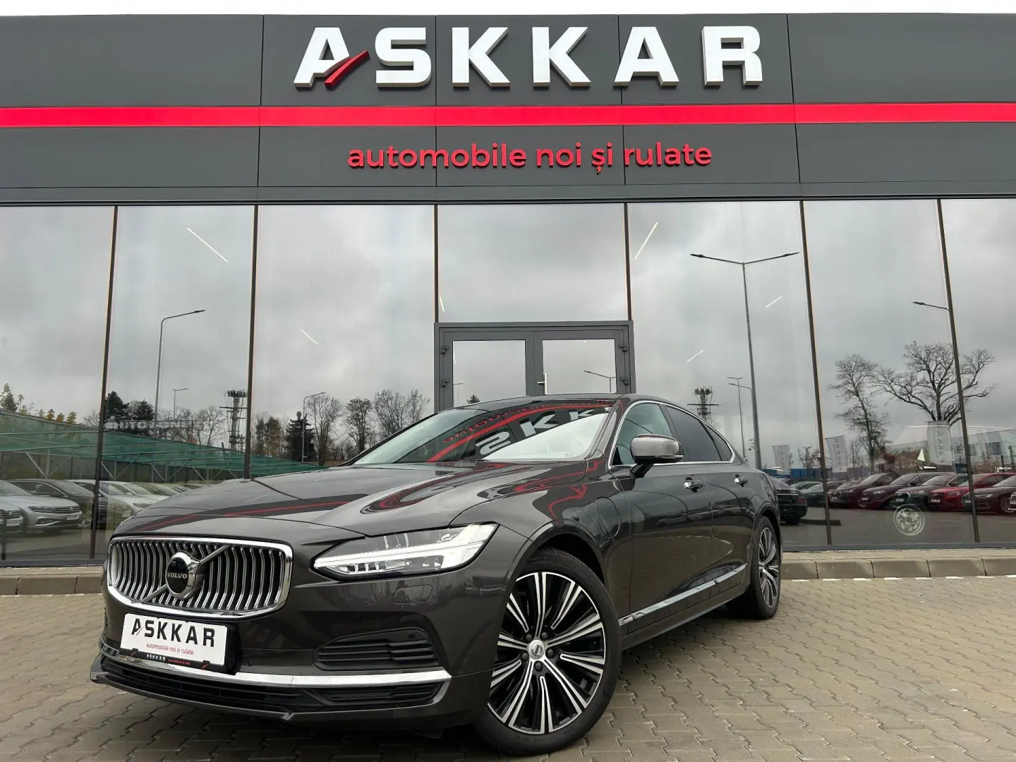Volvo S90 T8 Recharge AWD Geartronic Inscription 2021