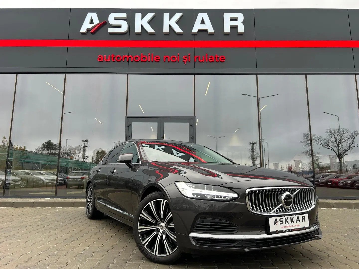 Volvo S90 T8 Recharge AWD Geartronic Inscription 2021