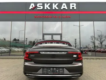 Volvo S90 T8 Recharge AWD Geartronic Inscription 2021